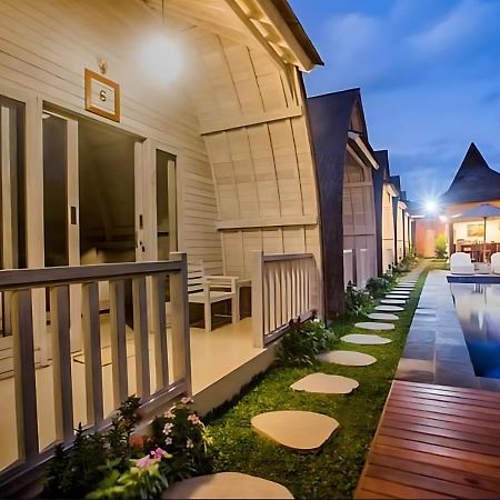 Kj Klumpu Wooden Style Guest House At Canggu Exterior foto